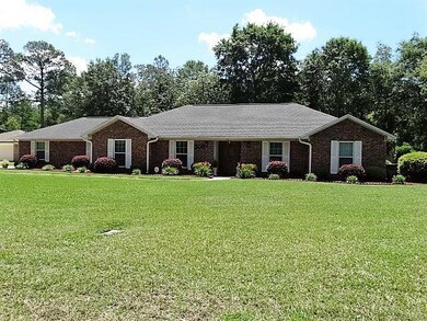 271 Man o War Cir, Cantonment, FL 32533 - photo 3