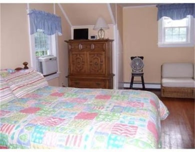 11 Euclid Ave, Mattapoisett, MA 02739 - photo 4