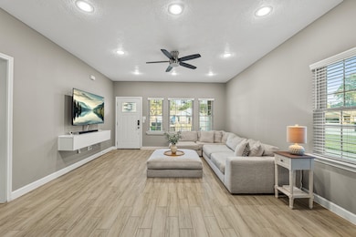 12518 Gulf Coast Dr, Willis, TX 77378 - photo 2