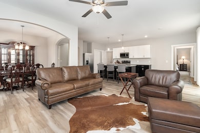 2074 Morgan Ct, Springfield, TN 37172 - photo 6