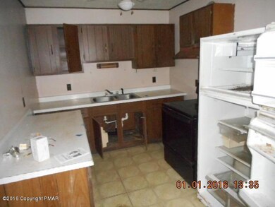 2321 Steele Rd, Lehman Township, PA 18324 - photo 3