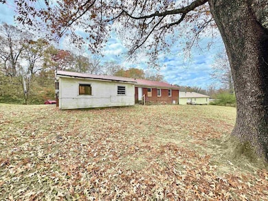 1763 E Chester St, Jackson, TN 38301 - photo 6