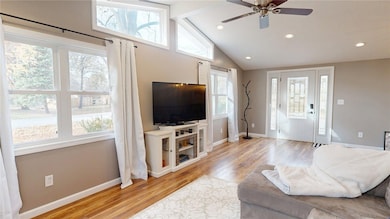 116 E Court Dr, Decatur, IL 62526 - photo 3