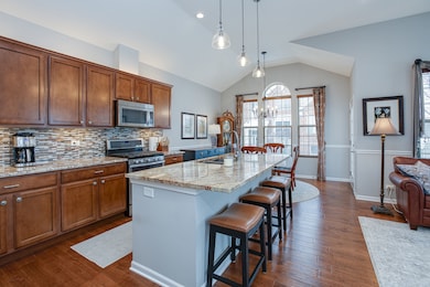 unlisted-address, Winfield, IL 60190 - photo 6