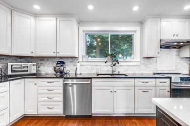 7 Sevland Rd, Newton Center, MA 02459 - photo 5