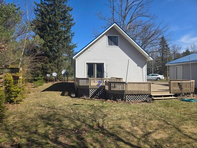 2913 County Line Rd W, Manistee, MI 49660 - photo 4