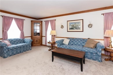 807 American General Dr, Easton, PA 18040 - photo 3