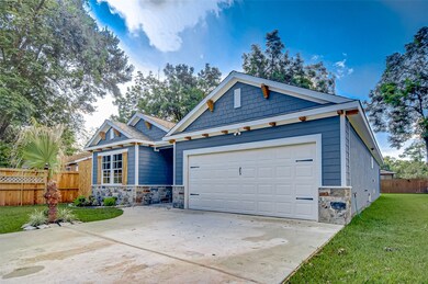 877 Prosper St, Houston, TX 77088 - photo 2