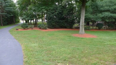 137 Blackstone St, Bellingham, MA 02019 - photo 4