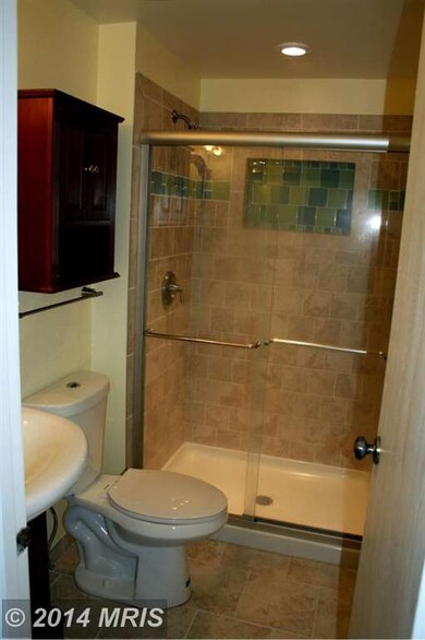 8760 Lowell Rd, Pomfret, MD 20675 - photo 6