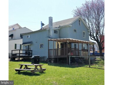 300 W Tammany St, Orwigsburg, PA 17961 - photo 2