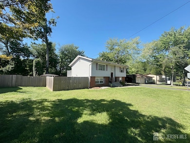 41 Poland St, Ewing, NJ 08638 - photo 3