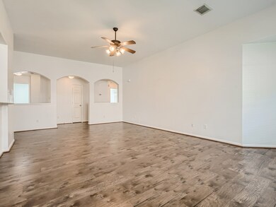 6301 Summit Dr, Pearland, TX 77584 - photo 6