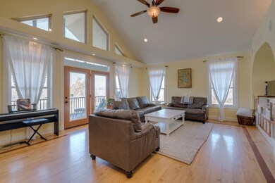 4829 Delaney Ferry Rd, Versailles, KY 40383 - photo 4