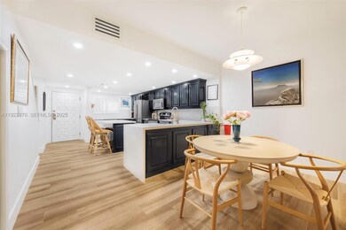 2600 Cardena St unit 4, Coral Gables, FL 33134 - photo 7