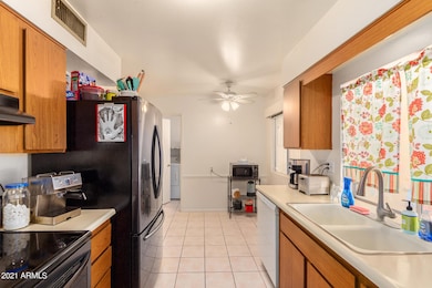 13626 N Silverbell Dr, Sun City, AZ 85351 - photo 7