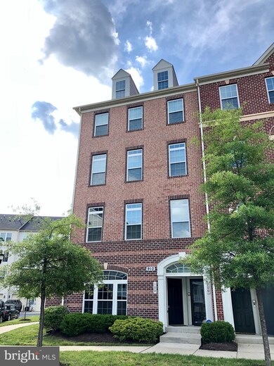 910 Hall Station Dr unit 100, Bowie, MD 20721 - photo 2