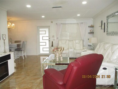 9330 NW 10th St, Pembroke Pines, FL 33024 - photo 3