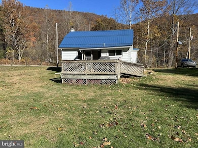 754 Gooseberry Rd, Hyndman, PA 15545 - photo 5