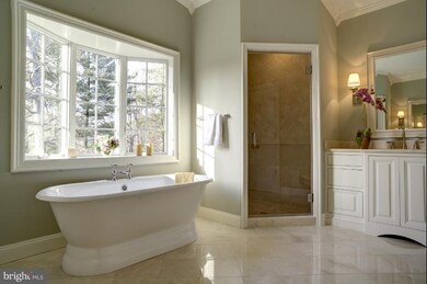 1338 Merrie Ridge Rd, McLean, VA 22101 - photo 2