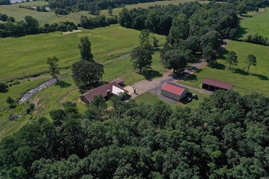 158 Clc Ln, Mena, AR 71953 - photo 2