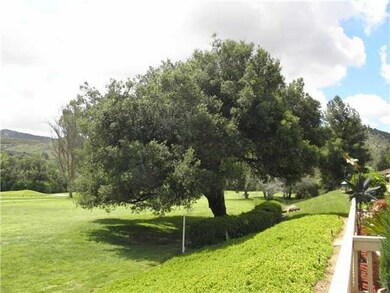 29845 Circle r Creek Ln, Escondido, CA 92026 - photo 5