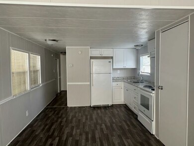 2850 New Tampa Hwy unit 111, Lakeland, FL 33815 - photo 2