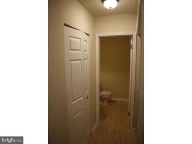 910 Blake Dr, Mays Landing, NJ 08330 - photo 2