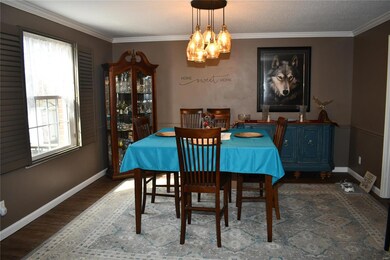 Here is a photo fo the dining room looking from th
