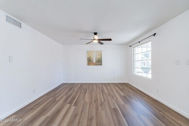 26-web-or-mls-Arapahoe-12