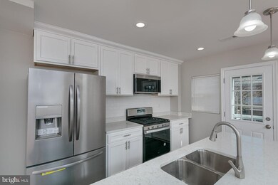 3809 Yolando Rd, Baltimore, MD 21218 - photo 5