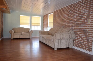 2911 Sea Oaks Loop, Perry, FL 32348 - photo 7