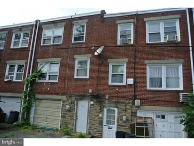 6848 Clover Ln, Upper Darby, PA 19082 - photo 2