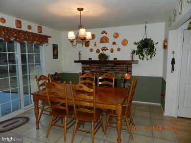 7889 Greenbrier Rd, Pennsauken, NJ 08109 - photo 5
