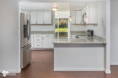 Kitchen_DMD_7036-SMALL