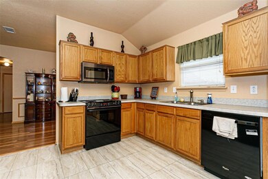 3002 Meandering Way, Granbury, TX 76049 - photo 6