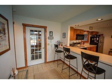 48 Greenspring Rd unit B, Dover, VT 05356 - photo 6