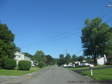 42 Reservoir Rd, Highland, NY 12528 - photo 2