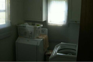 743 25th St, Des Moines, IA 50312 - photo 5