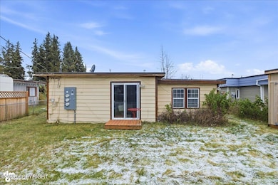 3406 Wyoming Dr, Anchorage, AK 99517 - photo 3