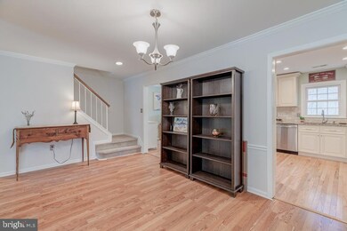 6809 Wild Rose Ct, Springfield, VA 22152 - photo 7