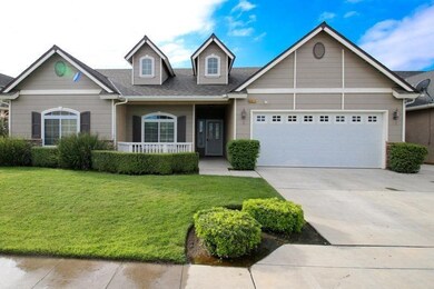 6817 E Cortland Ave, Fresno, CA 93727 - photo 2