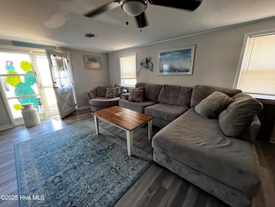 105 W Avalon Dr, Kill Devil Hills, NC 27948 - photo 3