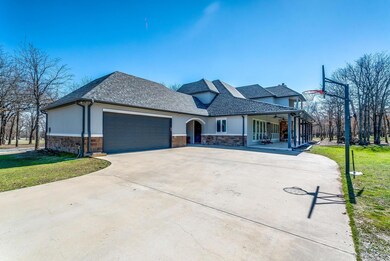 124 Treeline Ct, Lipan, TX 76462 - photo 4
