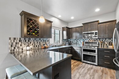 20522 SE Stanford Place, Bend, OR 97702 - photo 5