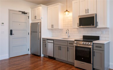 15 Cranston Ave unit 11, Newport, RI 02840 - photo 6