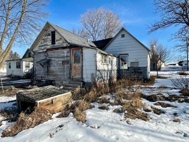 586 S Argyle Ave, Phillips, WI 54555 - photo 2