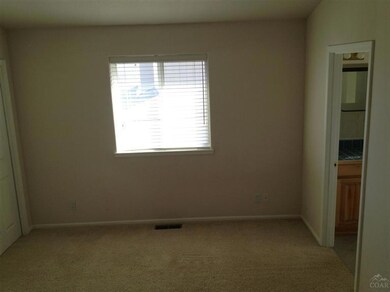 unlisted-address, Redmond, OR 97756 - photo 6