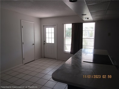 189 S Huntley Dr, Lake Placid, FL 33852 - photo 4