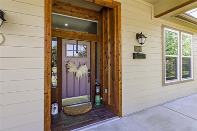 809 E Milam St, Ennis, TX 75119 - photo 4